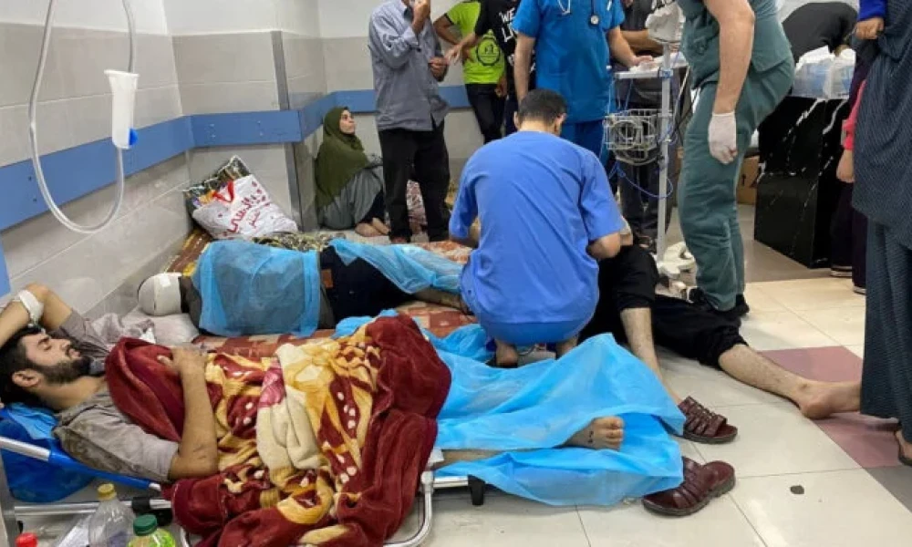 Πόλεμος Γάζα: Η Χαμάς αναφέρει περίπου 400 νεκρούς γύρω από το νοσοκομείο Αλ Σίφα